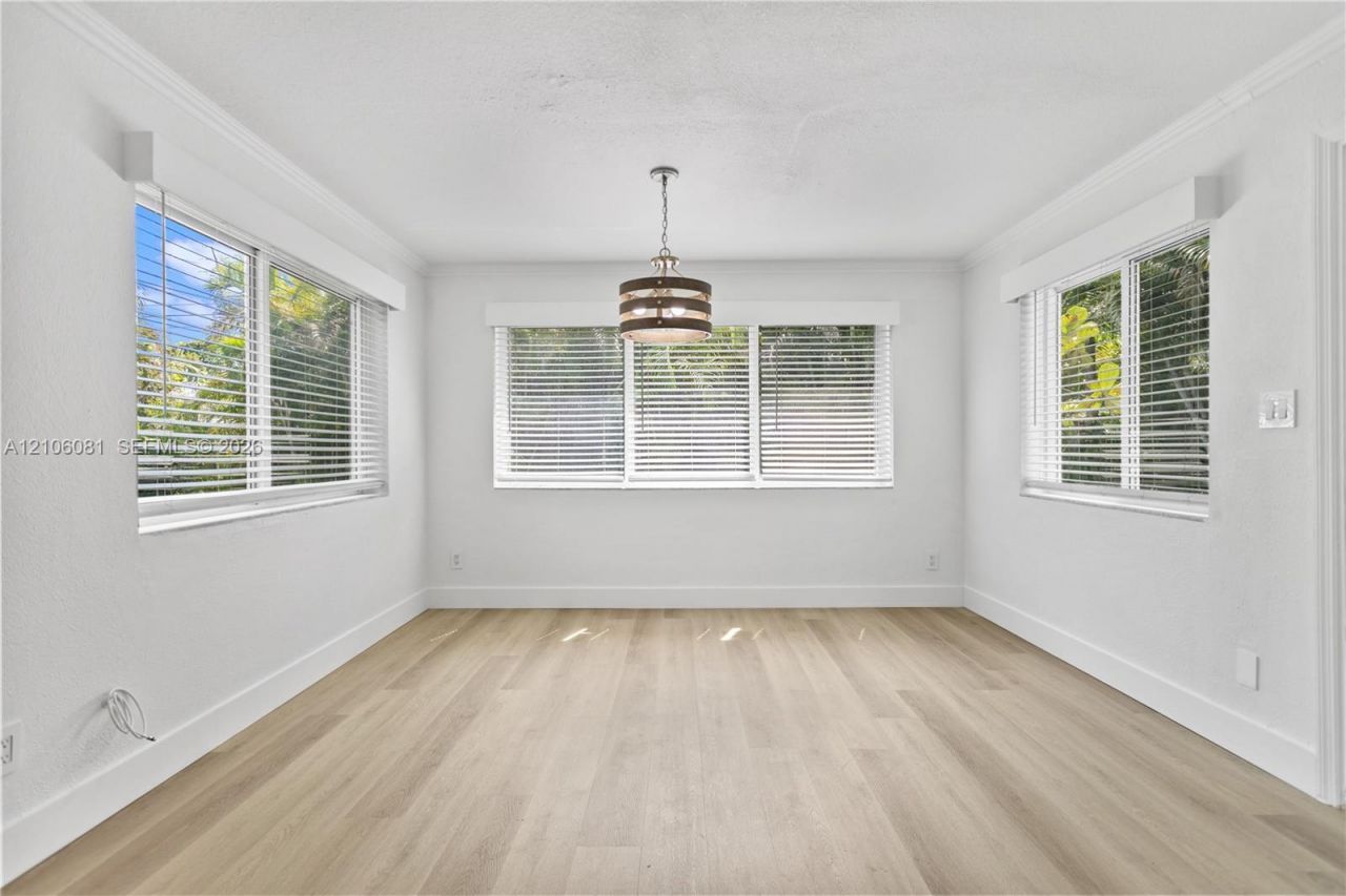 28 SE 7th St , Dania Beach, FL 33004 Photo