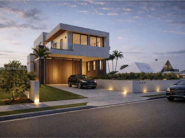 1545 NE 104th St, Miami Shores, FL 33138