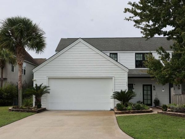 256 Bottlebrush Walk, Brunswick, GA 31525