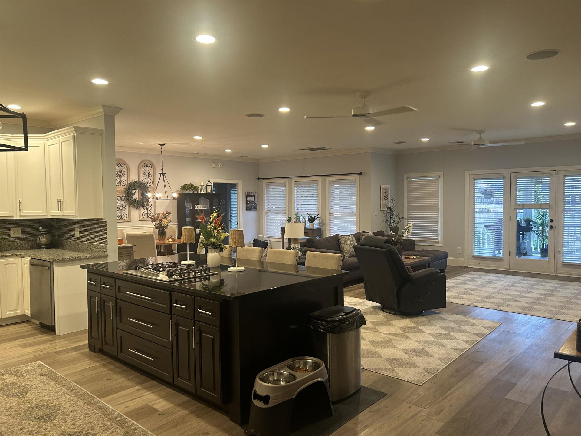 2409 River Rd.  Photo 19
