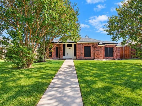 1812 Seminole Trail, Mesquite, TX 75149