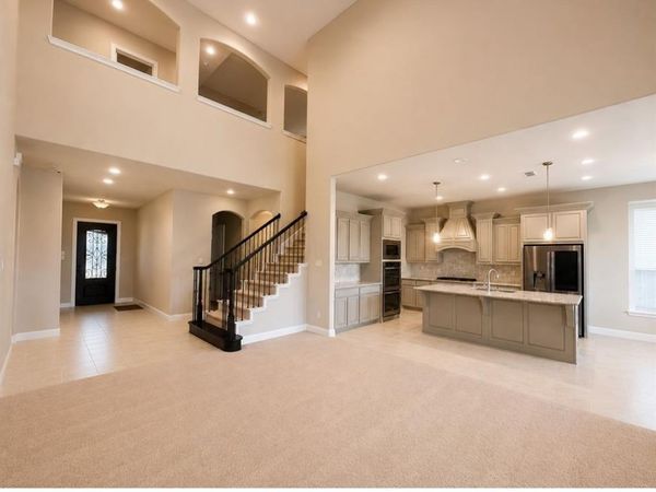 2818 Twin Ridge Drive, Arlington, TX 76001