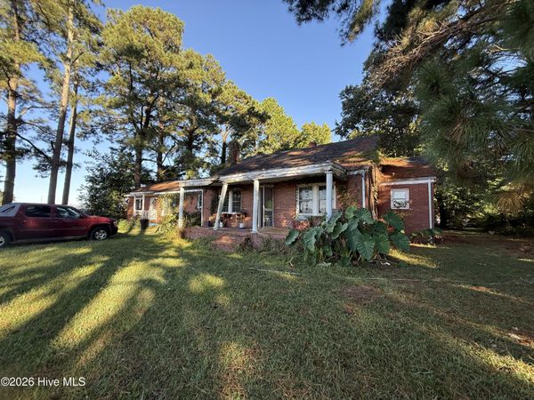 1946 Paradise Road , Edenton, NC 27932