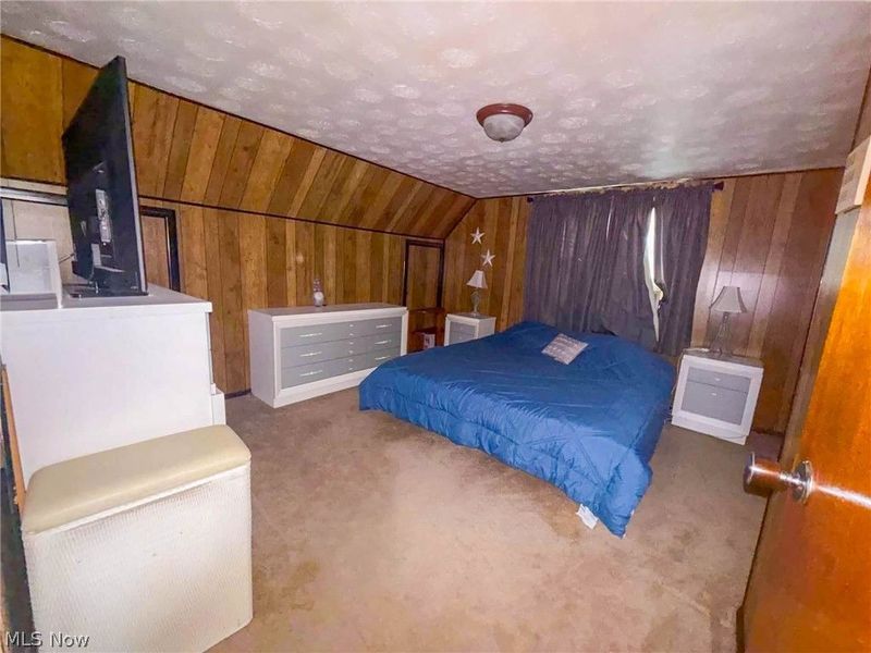 858 Independence Avenue, Akron, OH 44310 Photo 11