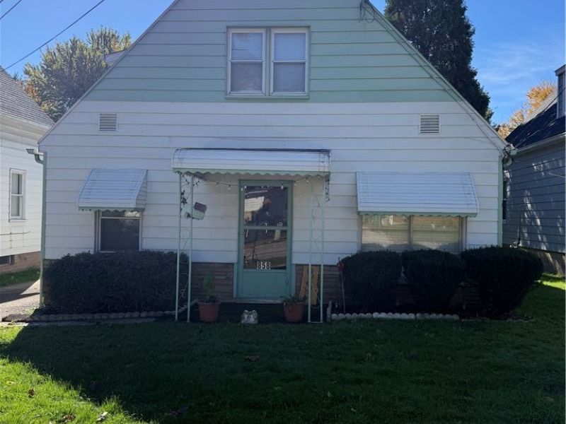 858 Independence Avenue, Akron, OH 44310 Photo 3