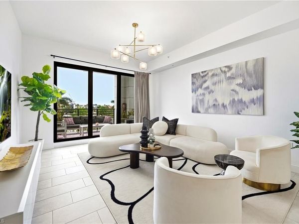 1111 Central AVE , Unit 401, NAPLES, FL 34102