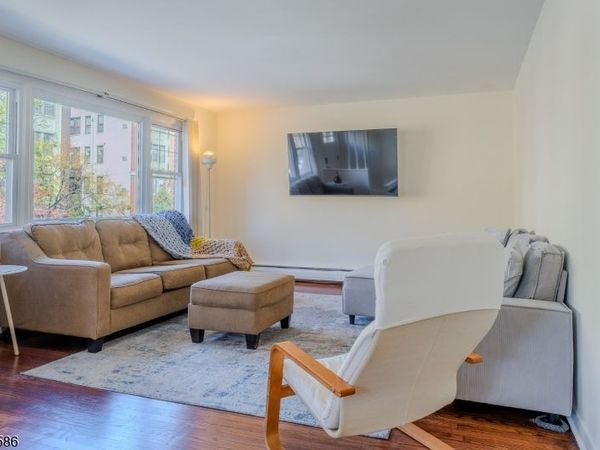 668 Lincoln Ave, Orange, NJ 07050