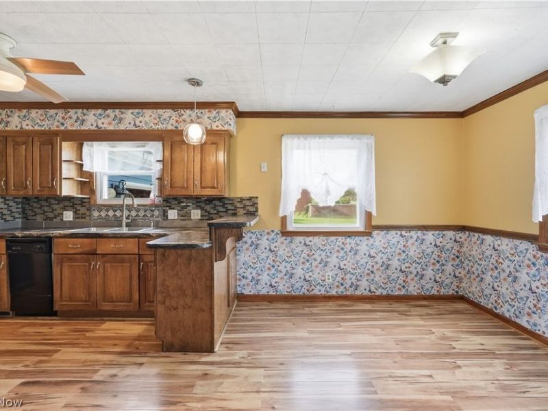 845 Duff Drive, Ashland, OH 44805 Photo 5