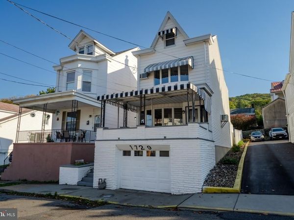 1729 W NORWEGIAN STREET, POTTSVILLE, PA 17901