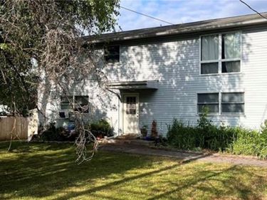 8434 Button Road , Cicero, NY 13039