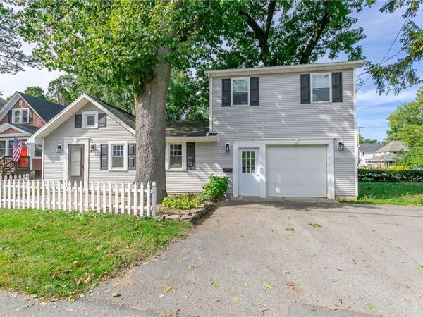 263 Point Pleasant Rd , Irondequoit, NY 14622