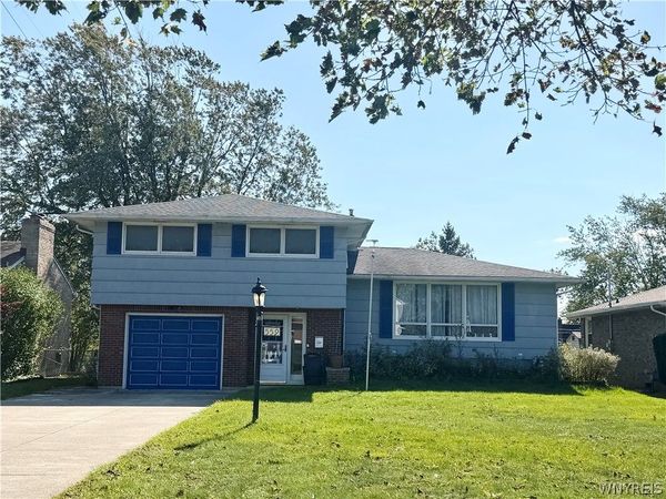 559 Mapleview Road , Buffalo, NY 14225
