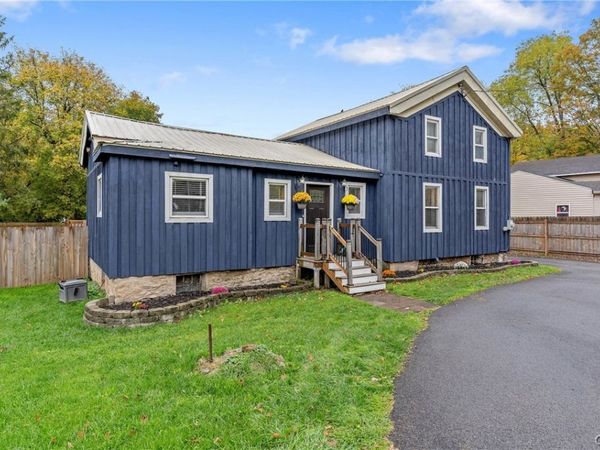 9031 Plainville Road, Baldwinsville, NY 13027