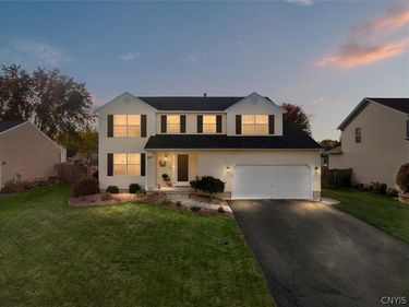 7007 Lehman Street, Clay, NY 13041