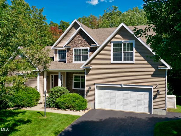 5 Lenca Court, Wilton, NY 12831