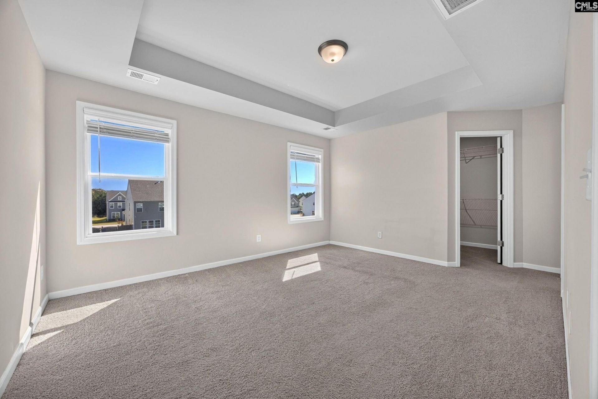 1034 Crescent Moon Loop  Photo 10
