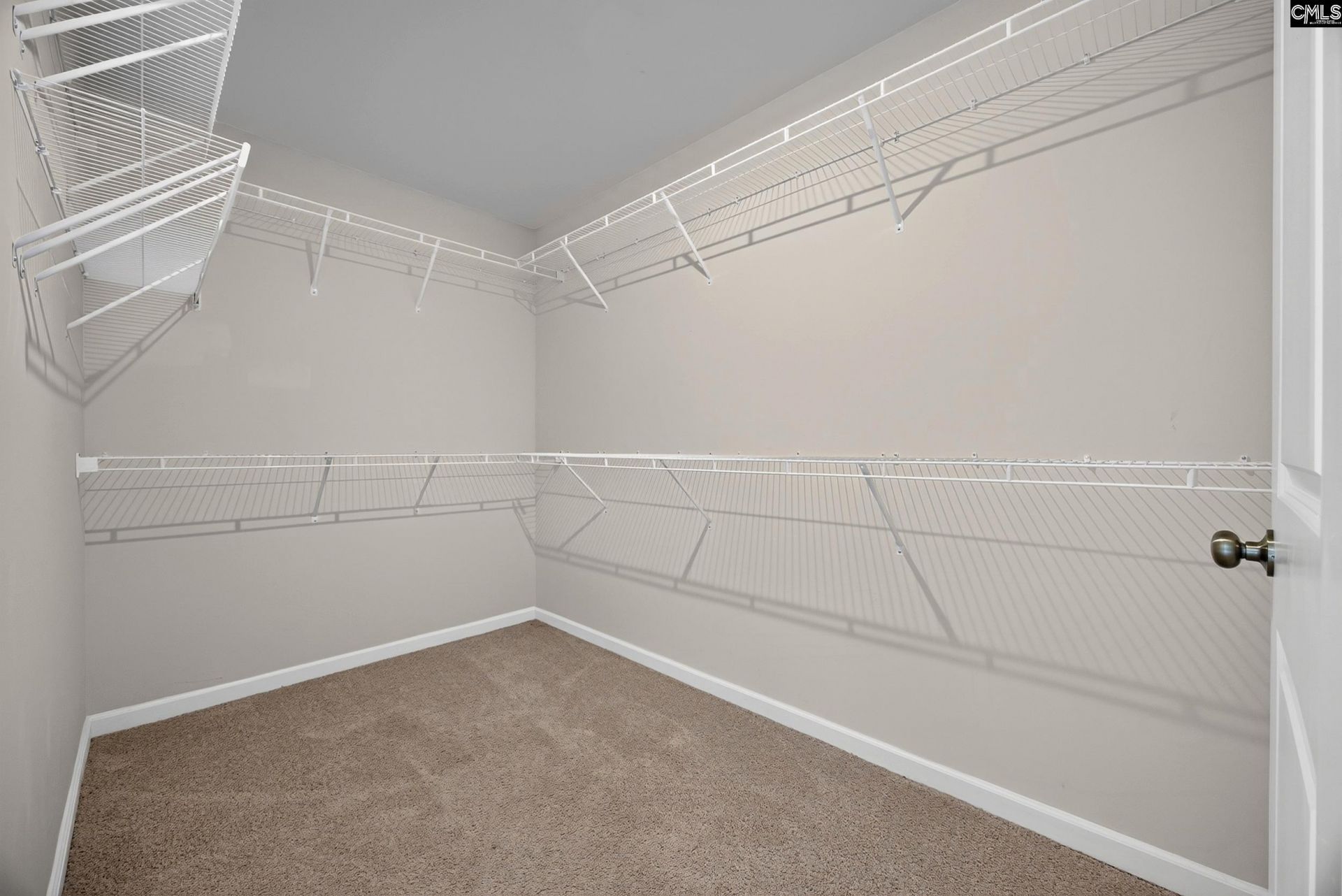 1034 Crescent Moon Loop  Photo 12