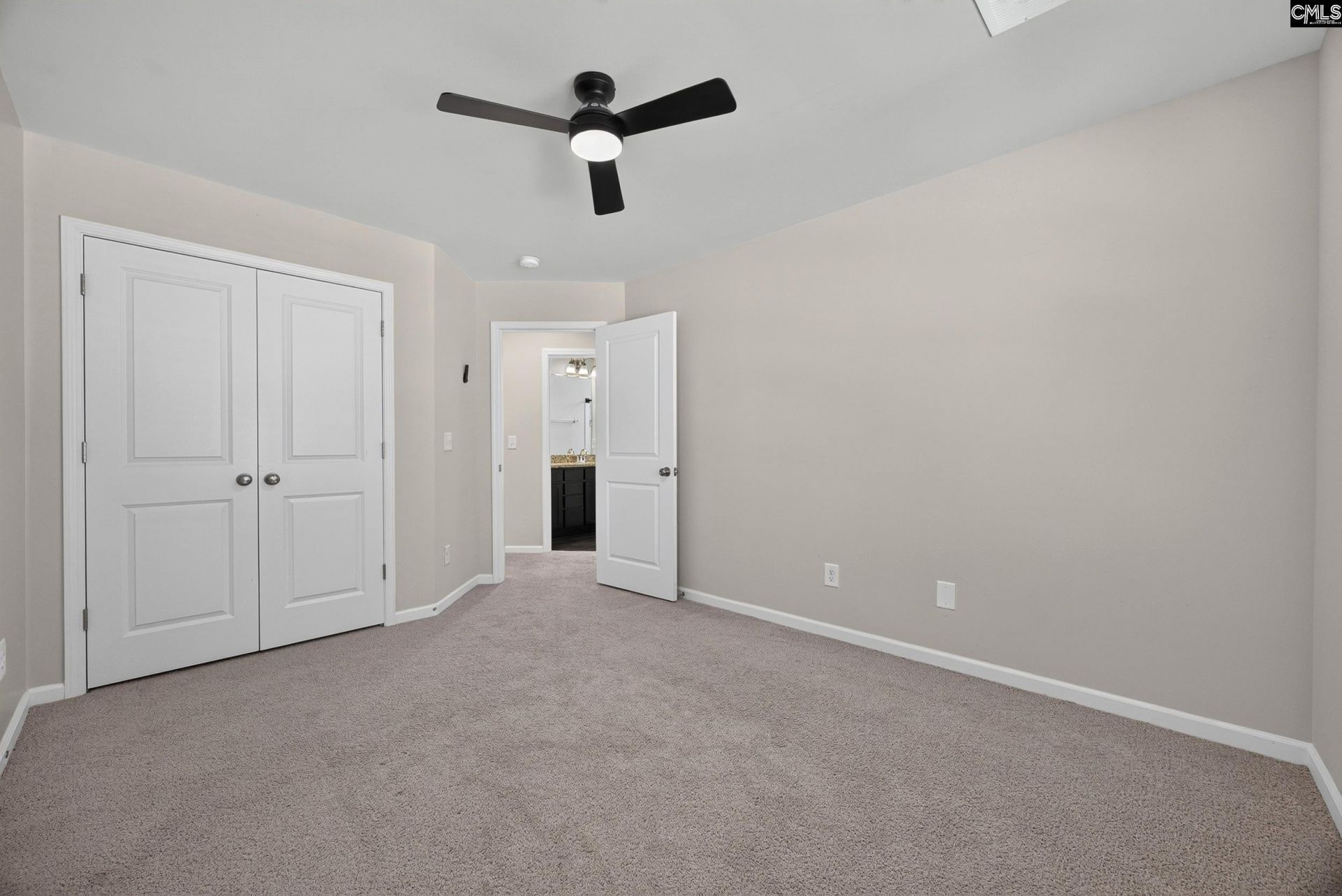 1034 Crescent Moon Loop  Photo 20