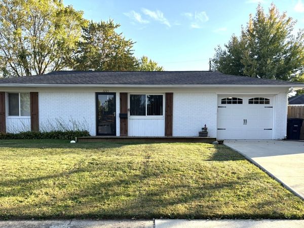 1221 Elk Lane, Elwood, IN 46036