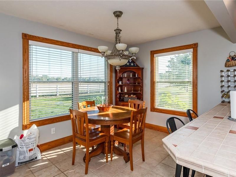 5782 Whispering Wind Drive, Springfield, OH 45504 Photo 17