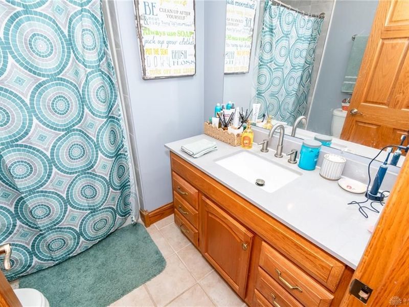 5782 Whispering Wind Drive, Springfield, OH 45504 Photo 28