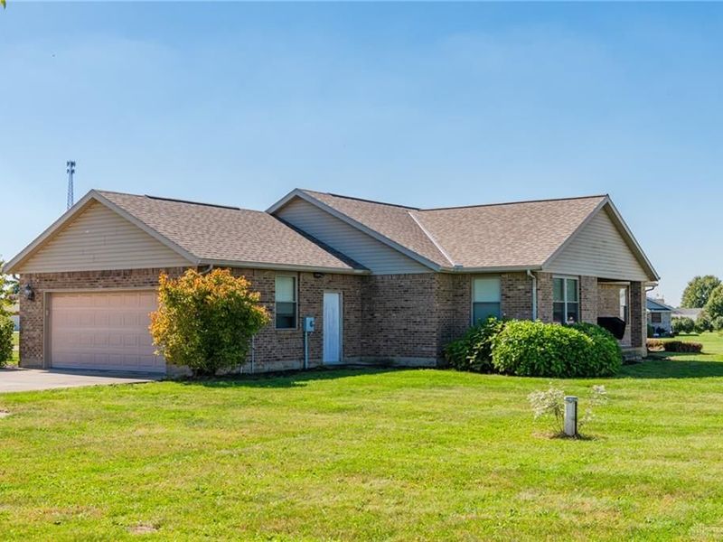 5782 Whispering Wind Drive, Springfield, OH 45504 Photo 37