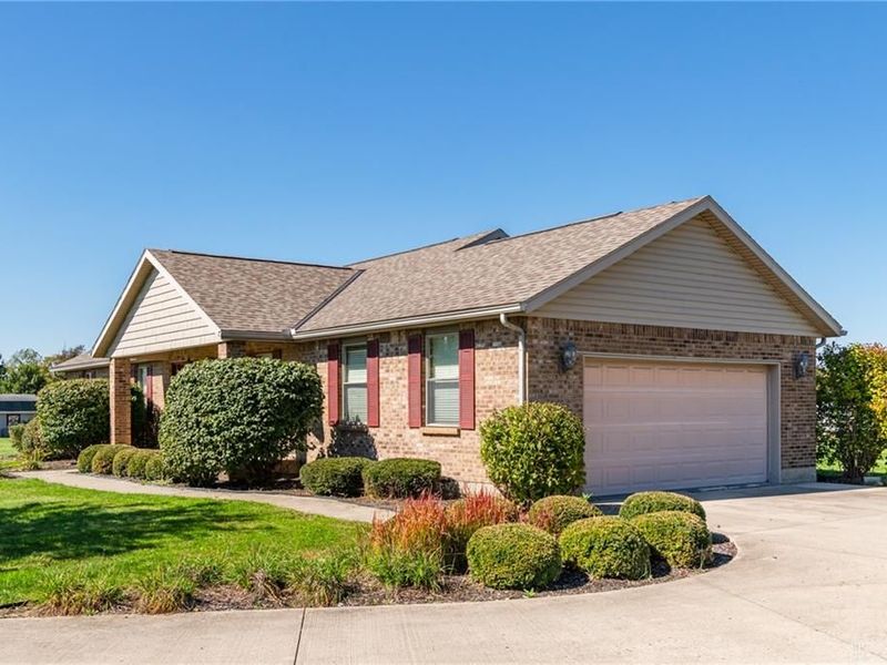 5782 Whispering Wind Drive, Springfield, OH 45504 Photo 42