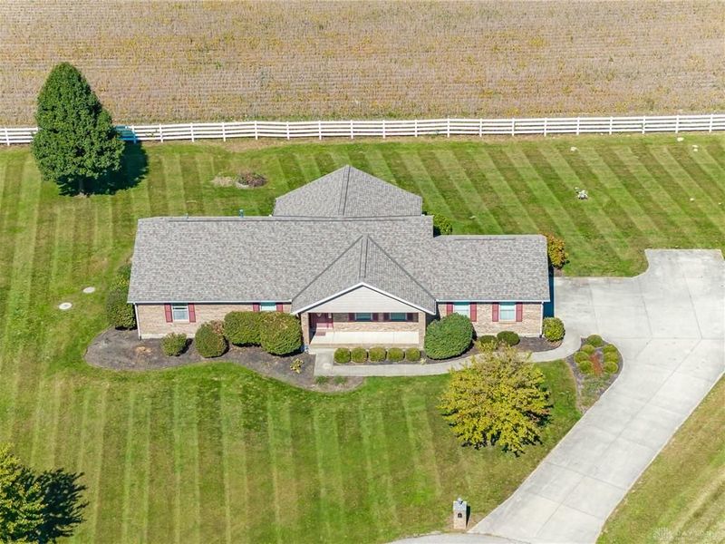 5782 Whispering Wind Drive, Springfield, OH 45504 Photo 45