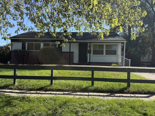 1375 Desoto Avenue, Ypsilanti, MI 48198