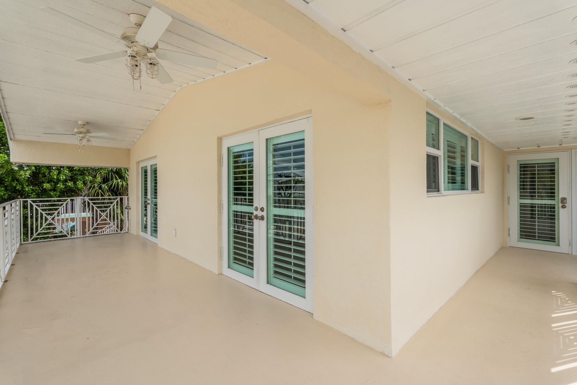 147 S Ocean Shores Drive, Key Largo, FL 33037 Photo