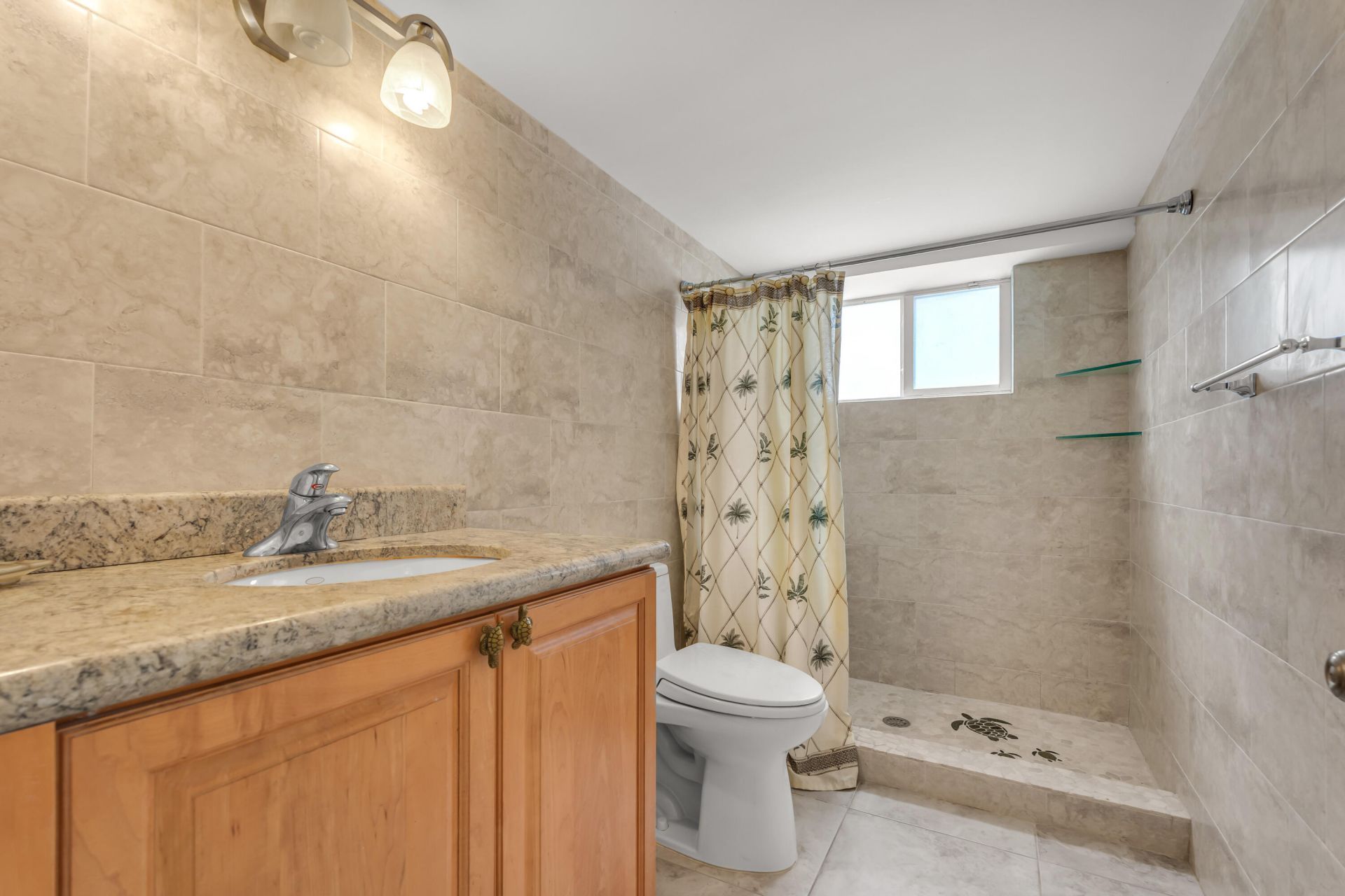 147 S Ocean Shores Drive, Key Largo, FL 33037 Photo