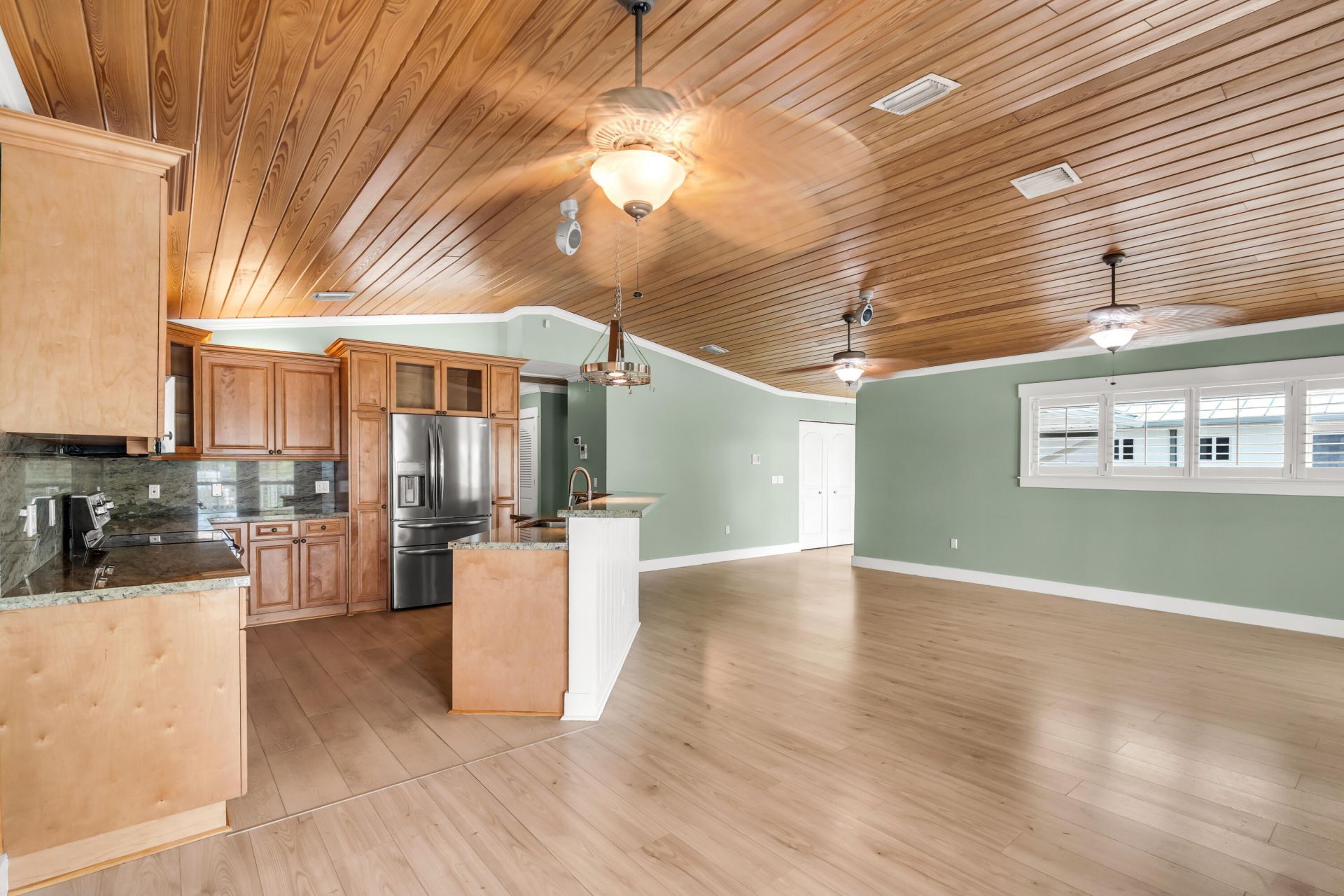 147 S Ocean Shores Drive, Key Largo, FL 33037 Photo