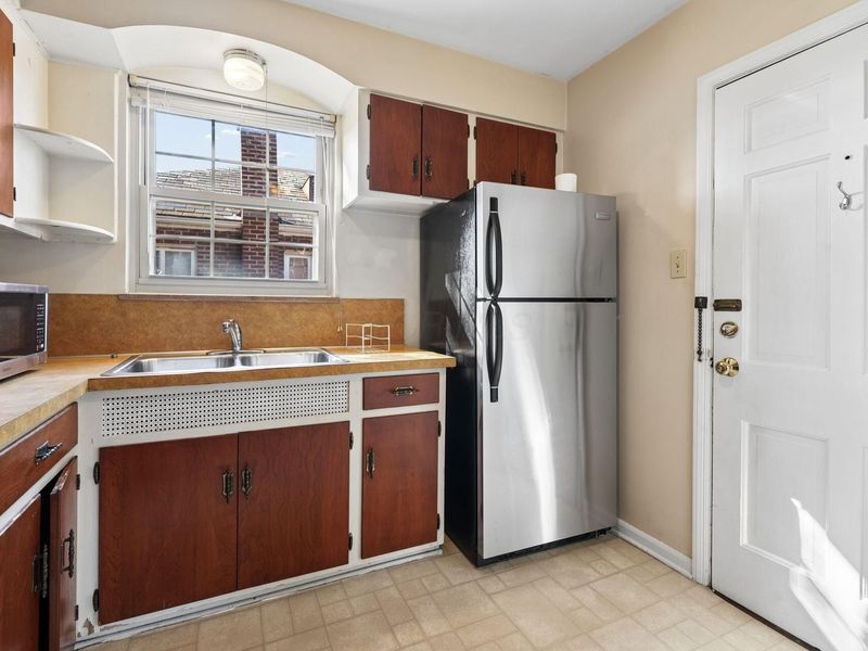 1606 Elmwood Avenue, Columbus, OH 43212 Photo 24