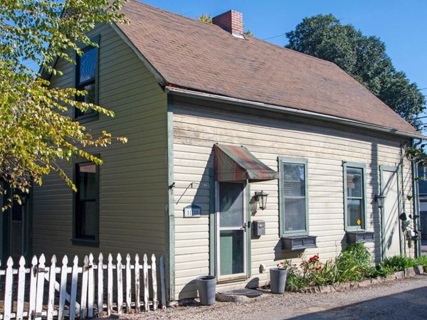 178 Alexander Alley , Columbus, OH 43206