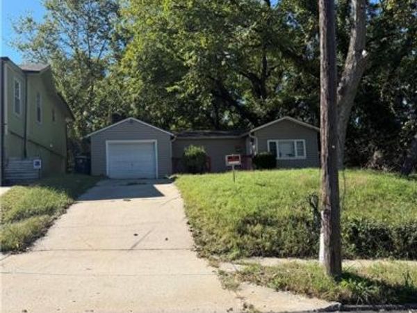 4216 Cypress Avenue, Kansas City, MO 64130