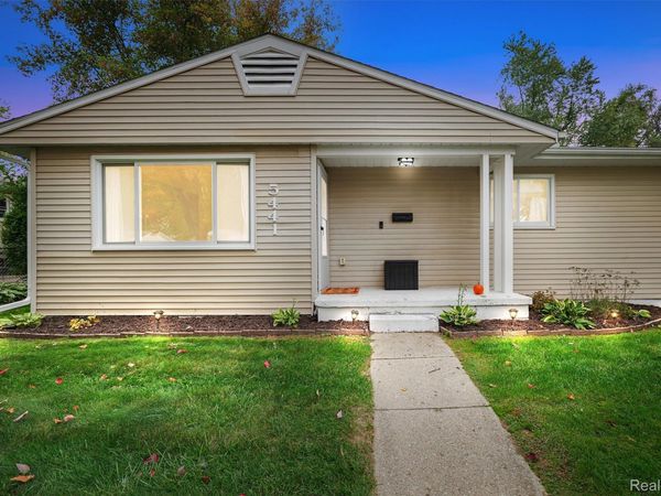 5441 Military Avenue, Brighton Township, Mi 48116