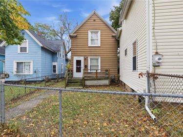 106 Cottage Street , Rochester, NY 14608