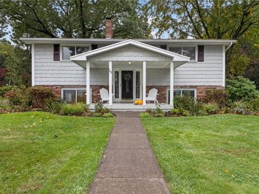 542 Wahlmont Drive , Webster, NY 14580