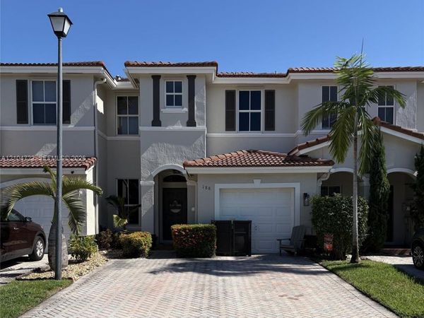 188 Riverwalk Cir , Sunrise, FL 33326
