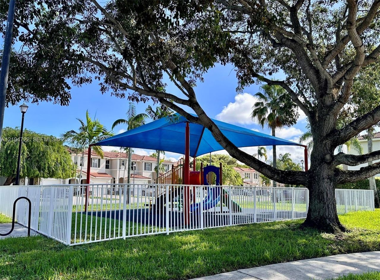188 Riverwalk Cir, Sunrise, FL 33326 Photo