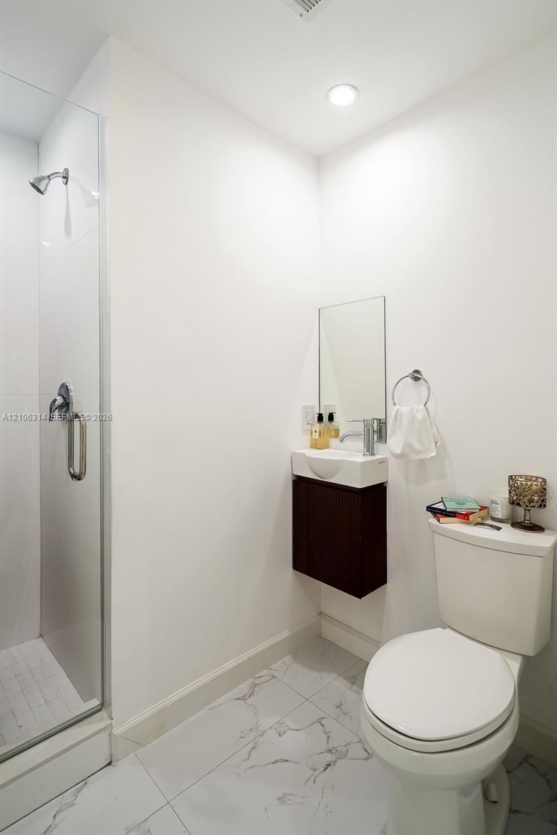 6300 SW 34th St , Miami, FL 33155 Photo