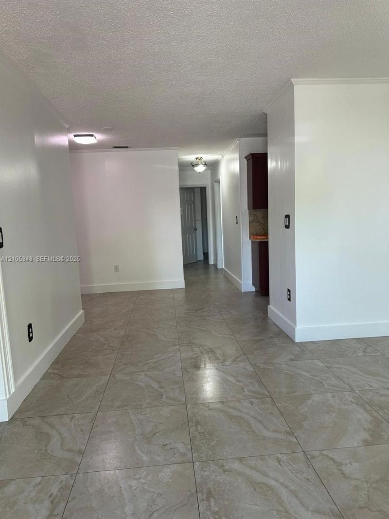 2500 W 8th Ln, Hialeah, FL 33010 Photo