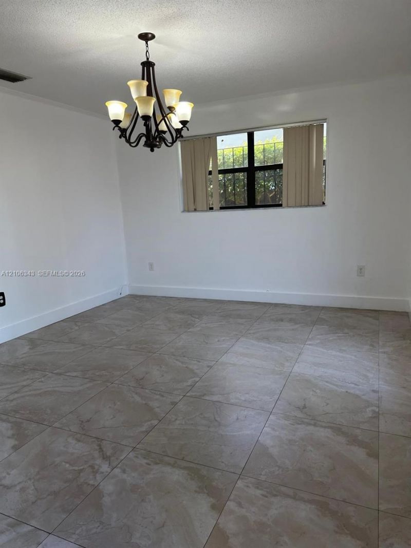 2500 W 8th Ln, Hialeah, FL 33010 Photo