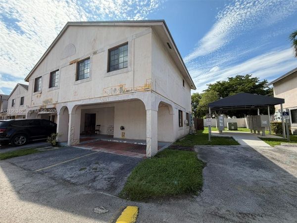 1445 SW 122nd Ave, Unit 1-14, Miami, FL 33184