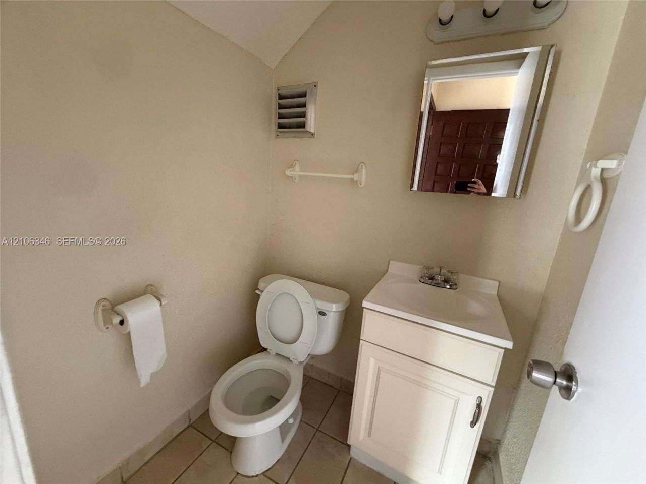 1445 SW 122nd Ave, Unit 1-14, Miami, FL 33184 Photo