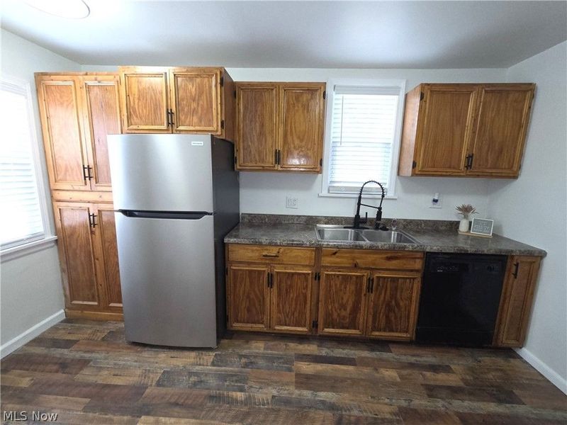 464 E 250th Street, Euclid, OH 44132 Photo 16