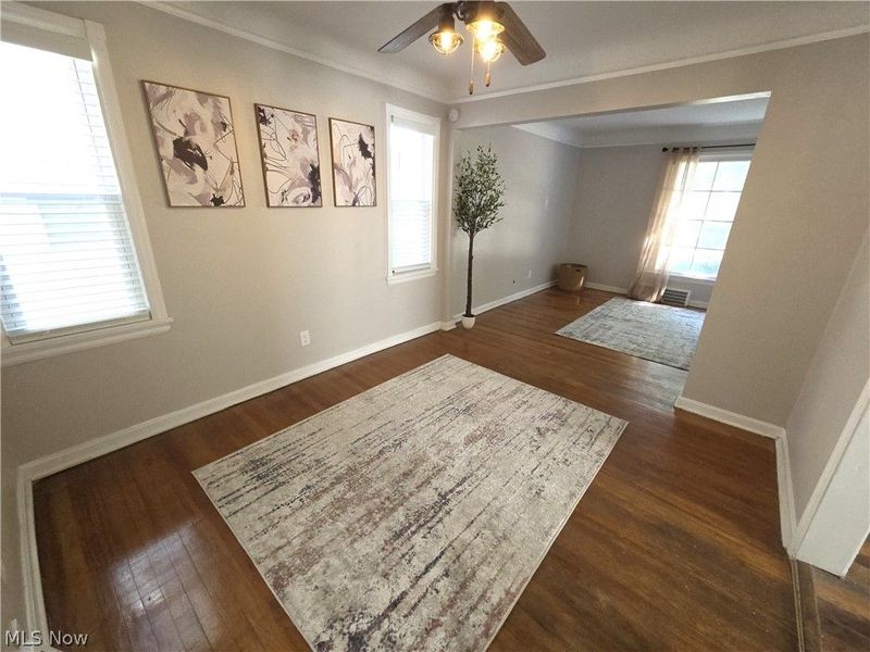 464 E 250th Street, Euclid, OH 44132 Photo 9