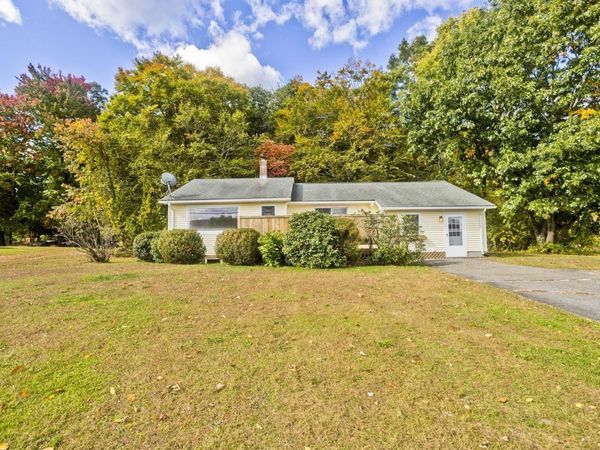 20 Strong Street, Easthampton, MA 01027