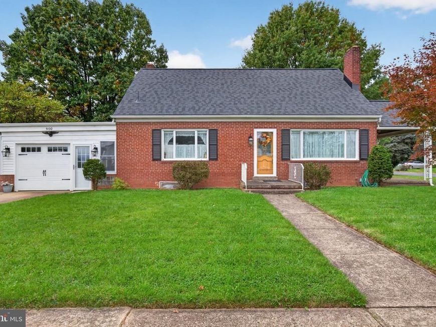 900 S 31st Street, Camp Hill, PA 17011 Main Photo