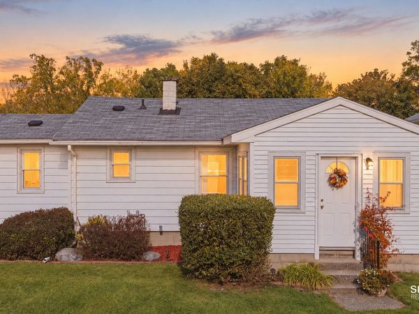 341 Dana Street NW, Comstock Park, MI 49321
